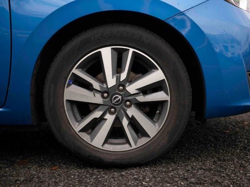 Used 2023 Nissan Versa SV image 25