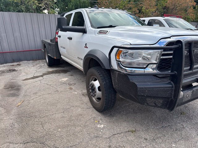 Used 2022 RAM 5500 Tradesman w/ Chrome Appearance Group AWD/4WD image 2