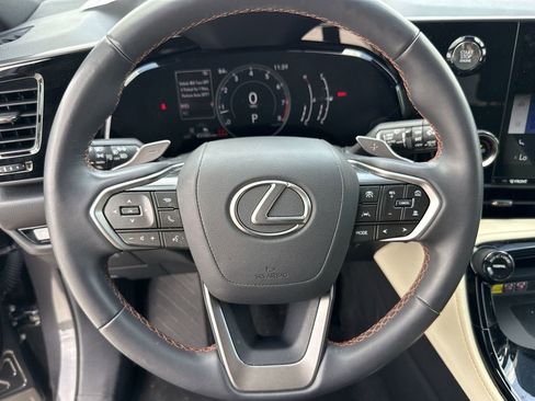 Used 2022 Lexus NX 250 FWD image 21