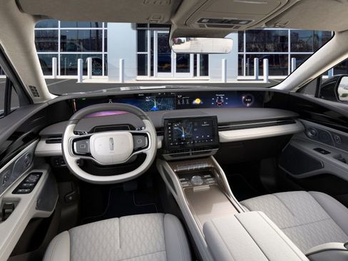 New 2025 Lincoln Nautilus Black Label image 9