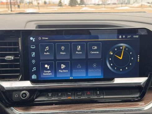 Used 2024 Chevrolet Silverado 3500 LT w/ Safety Package image 19