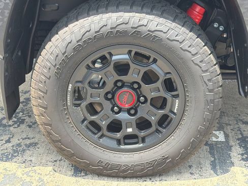 Used 2025 Toyota Tundra TRD Pro AWD/4WD image 21