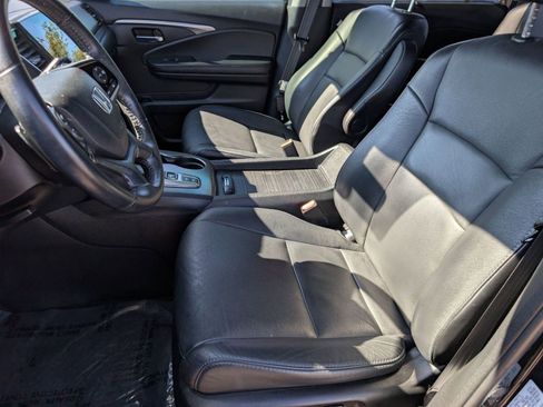 Used 2021 Honda Pilot Special Edition image 5