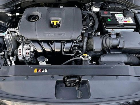 Used 2020 Hyundai Elantra Limited w/ Ultimate Package 03 image 10