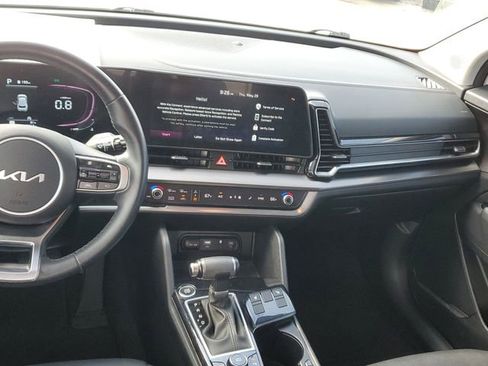 Certified 2024 Kia Sportage EX FWD image 12