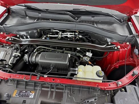 Used 2021 Ford Explorer Limited image 32