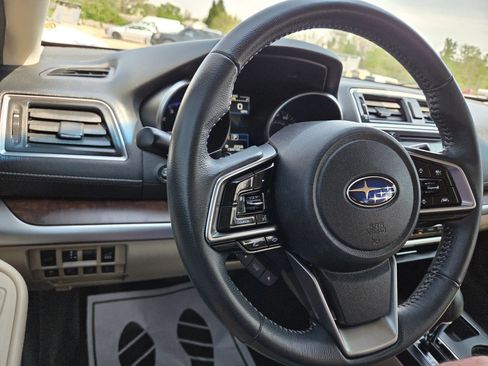 Used 2019 Subaru Outback 3.6R Limited w/ Popular Package #2 AWD/4WD image 26