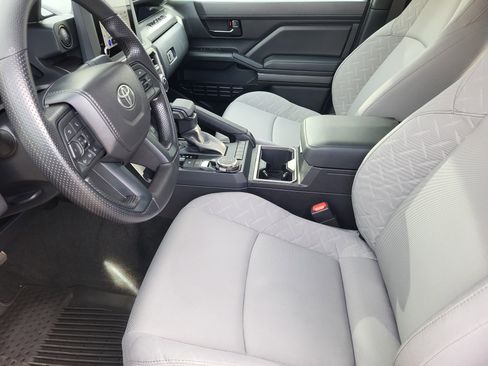 Certified 2024 Toyota Tacoma SR5 image 10