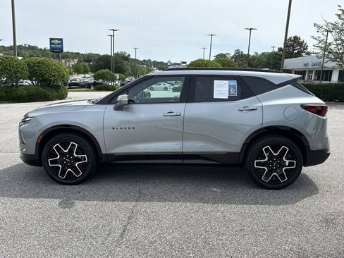 Used 2024 Chevrolet Blazer RS w/ Driver Confidence II Package FWD image 6