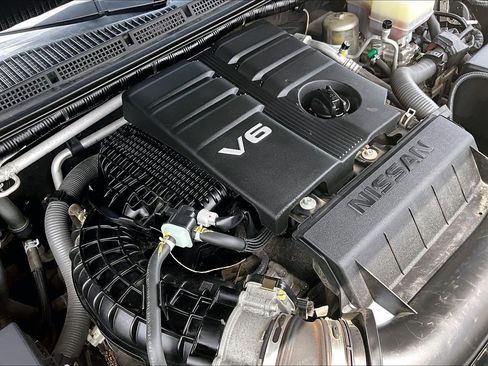 Used 2021 Nissan Frontier SV RWD image 32