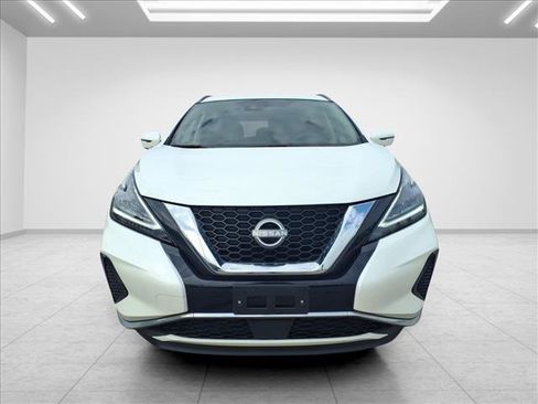 Used 2024 Nissan Murano SV AWD/4WD image 3