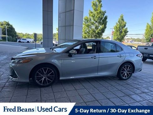 Used 2023 Toyota Camry XLE w/ Navigation Package FWD image 25