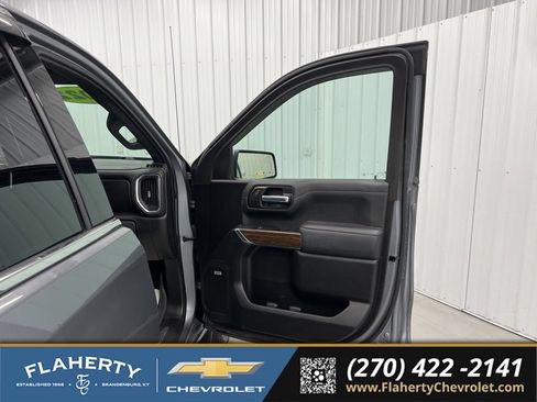 Used 2022 Chevrolet Silverado 1500 High Country AWD/4WD image 14