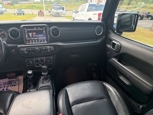 Used 2021 Jeep Gladiator Overland w/ Popular Equipment Package image 13