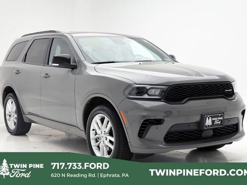 Used 2025 Dodge Durango GT AWD/4WD image 1