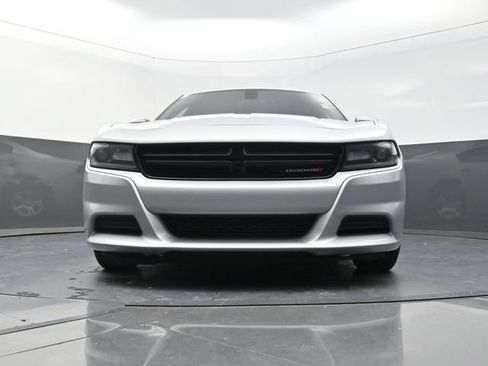 Used 2020 Dodge Charger SXT w/ Leather Interior Group RWD image 32