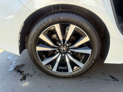 Used 2022 Honda Civic EX-L image 36