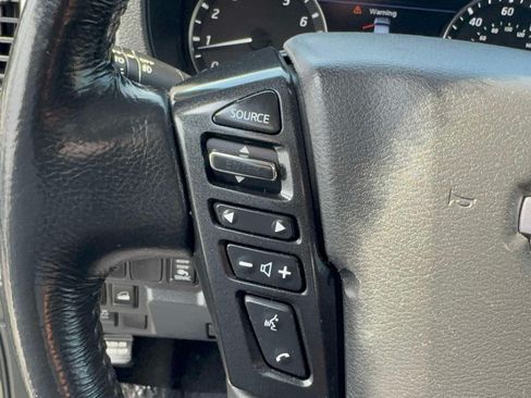 Used 2022 Nissan Frontier SV w/ Technology Package AWD/4WD image 18
