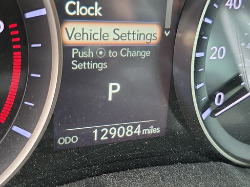 Used 2016 Lexus ES 350 w/ Premium Package w/Wood Trim image 13