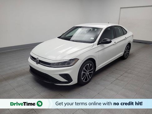 Used 2025 Volkswagen Jetta Sport FWD image 1