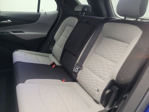 Used 2019 Chevrolet Equinox LS image 18