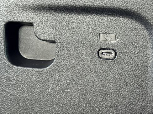 New 2026 Chevrolet Traverse LT w/ Driver Confidence Package image 31