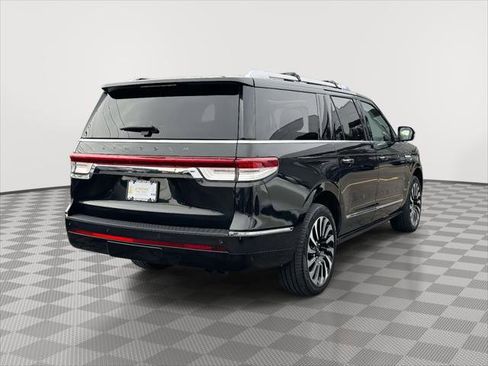 Used 2023 Lincoln Navigator L Black Label image 7
