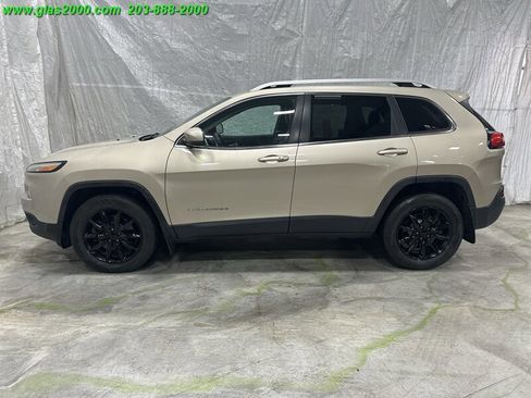 Used 2014 Jeep Cherokee Limited AWD/4WD image 13