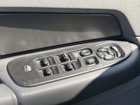 Used 2007 Dodge Ram 1500 Truck SLT AWD/4WD image 15