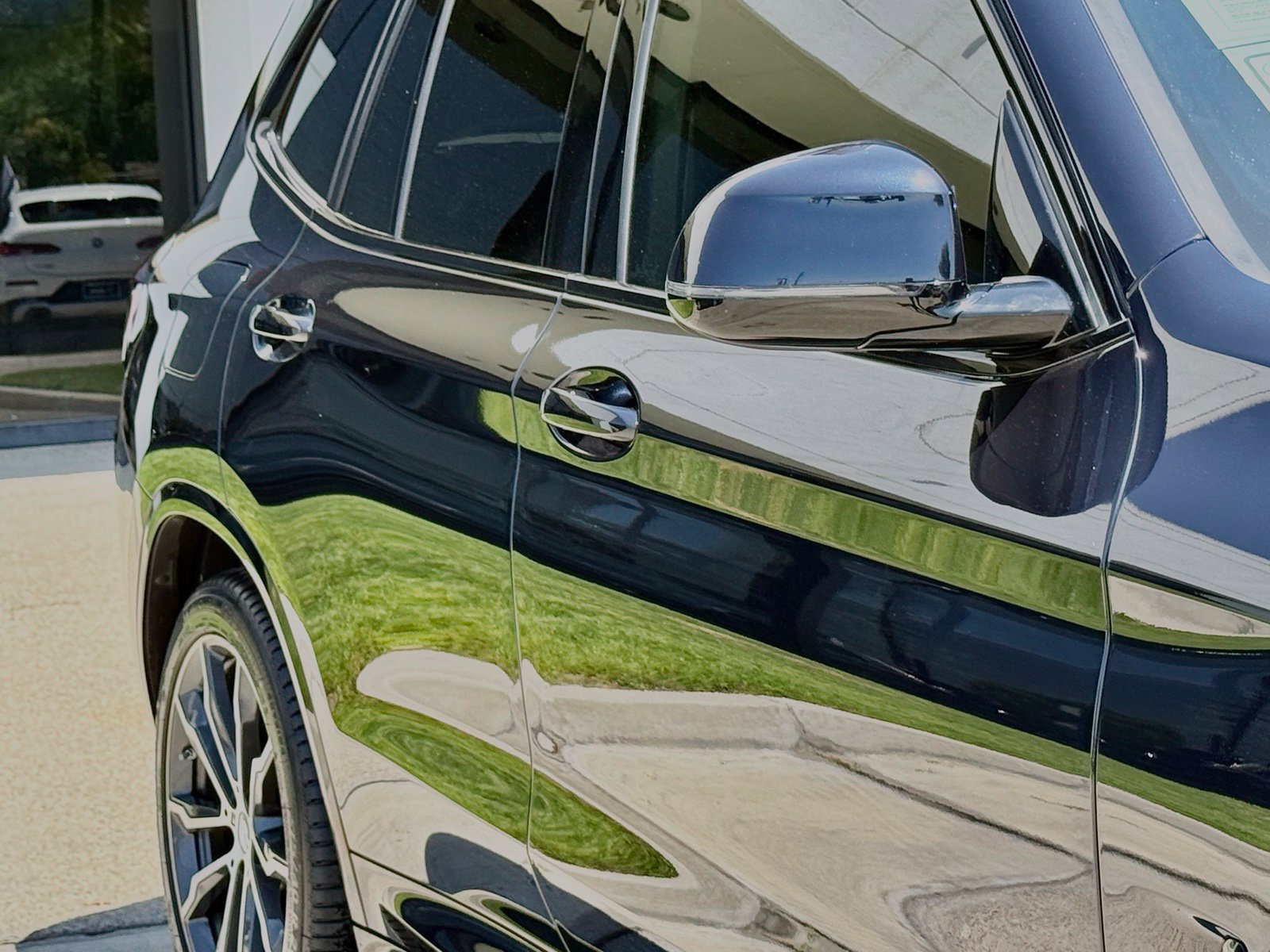 Used 2023 BMW X3 sDrive30i w/ M Sport Package RWD image 8