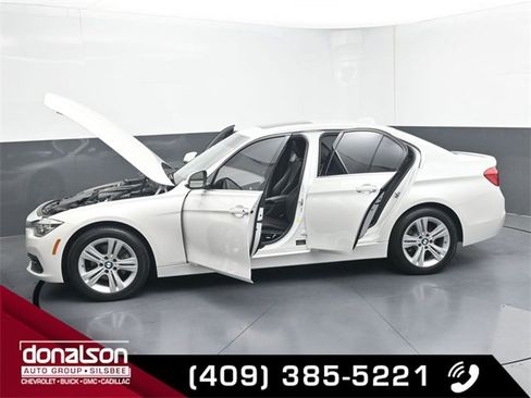 Used 2018 BMW 330i Sedan image 21