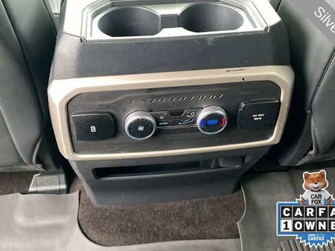 Used 2022 Ford Expedition XLT image 15