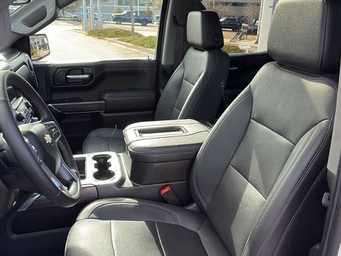 Used 2022 Chevrolet Silverado 1500 LTZ w/ LTZ Premium Package image 13