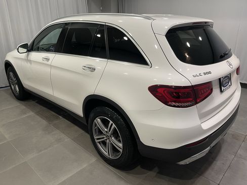 Used 2021 Mercedes-Benz GLC 300 4MATIC image 5