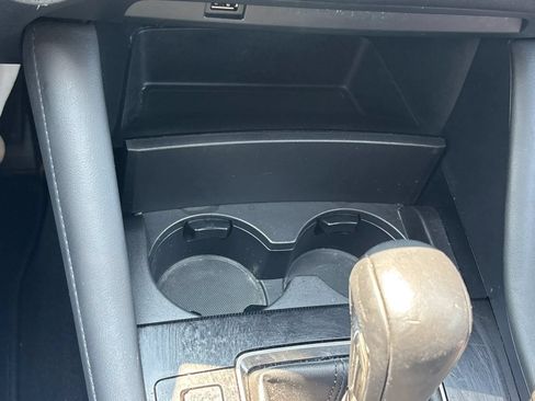 Used 2019 MAZDA MAZDA3 Hatchback w/ Preferred Package FWD image 64