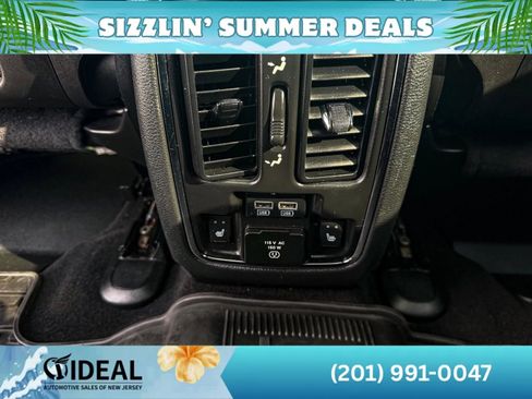 Used 2019 Jeep Grand Cherokee Limited w/ Luxury Group II AWD/4WD image 30