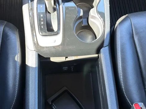 Used 2017 Honda Ridgeline RTL-E image 19