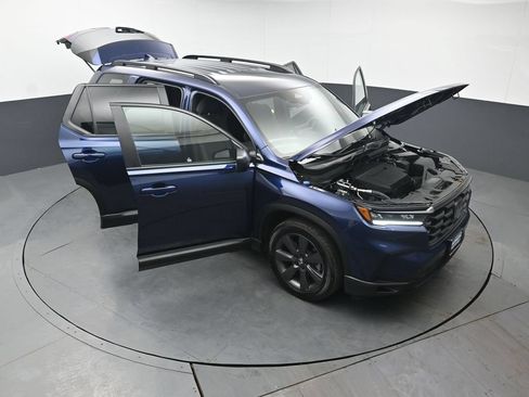 Used 2023 Honda Pilot Sport image 51