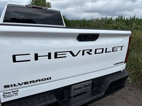 Certified 2026 Chevrolet Silverado 2500 Custom w/ Custom Value Package AWD/4WD image 38