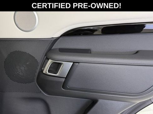 Certified 2025 Land Rover Discovery S AWD/4WD image 28