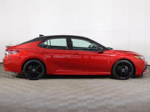 Used 2024 Toyota Camry XSE w/ Navigation Package image 21