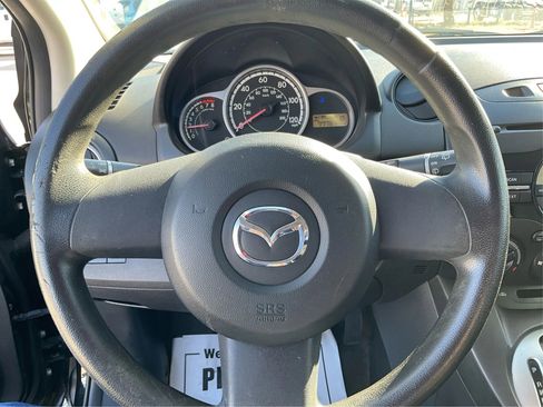 Used 2011 MAZDA MAZDA2 Sport image 16