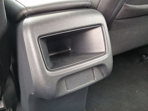 Used 2023 Honda HR-V LX image 11