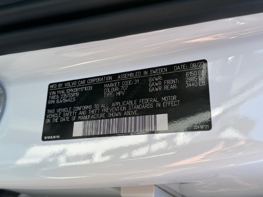 Used 2024 Volvo XC90 B5 Core w/ Climate Package AWD/4WD image 30