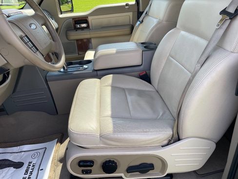 Used 2004 Ford F150 Lariat AWD/4WD image 5