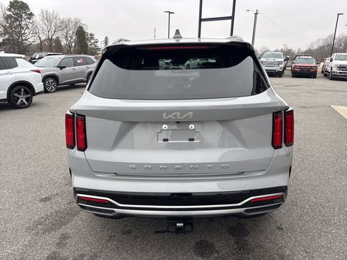 Used 2022 Kia Sorento SX image 7