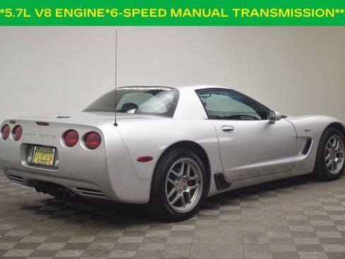 Used 2002 Chevrolet Corvette Z06 w/ Memory Pkg RWD image 6