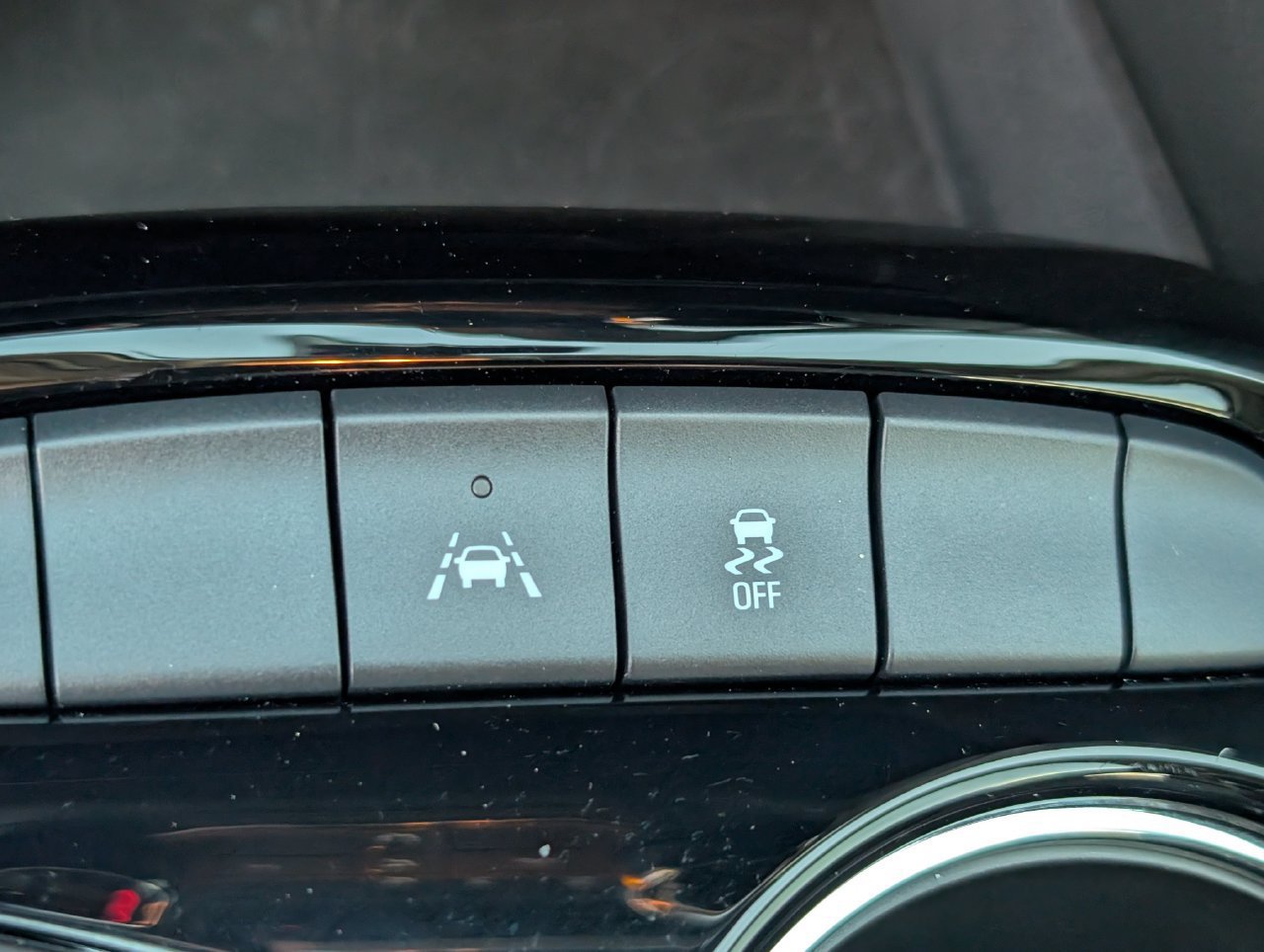 Used 2024 Buick Encore GX Preferred FWD image 17