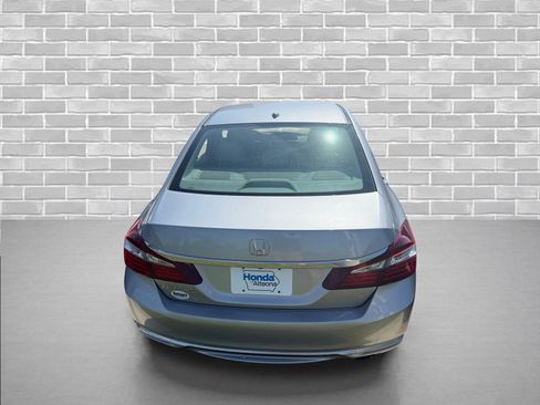 Used 2017 Honda Accord EX-L image 3