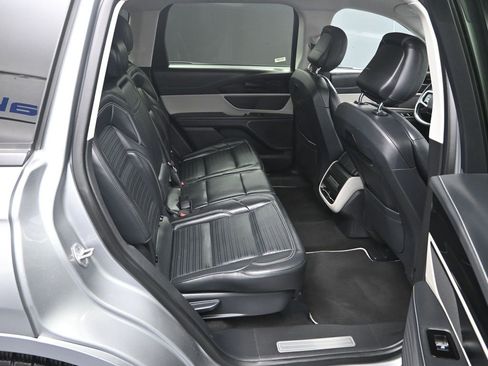 Used 2024 Lincoln Nautilus Reserve image 34